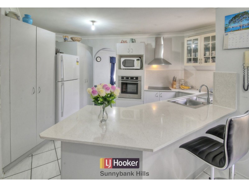 2 Solandra Crescent, Calamvale QLD 4116