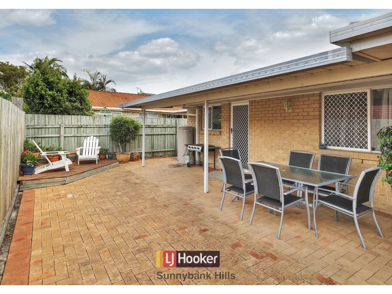 2 Solandra Crescent, Calamvale QLD 4116