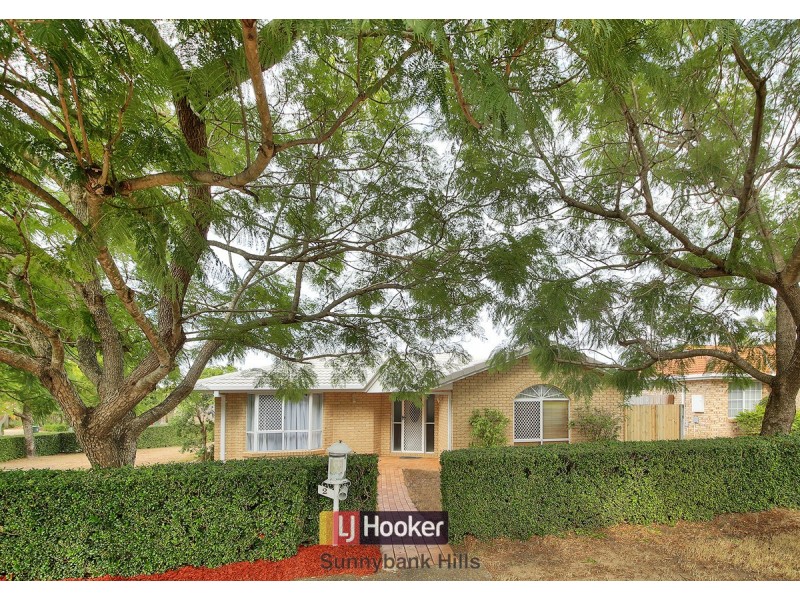 2 Solandra Crescent, Calamvale QLD 4116