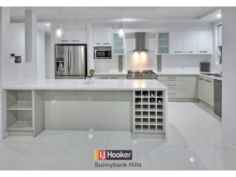 27 Peachtree Place, Stretton QLD 4116