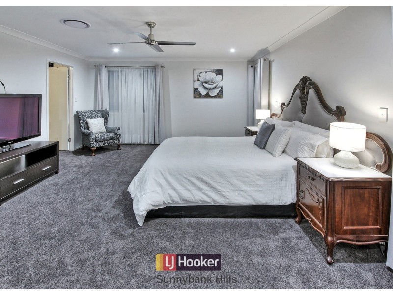 27 Peachtree Place, Stretton QLD 4116