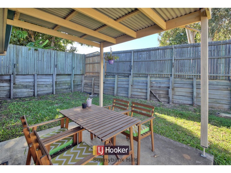 22 Tyrone Street, Acacia Ridge QLD 4110