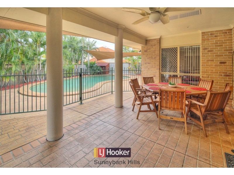6 Cumberland Place, Parkinson QLD 4115