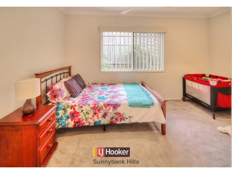 6 Cumberland Place, Parkinson QLD 4115