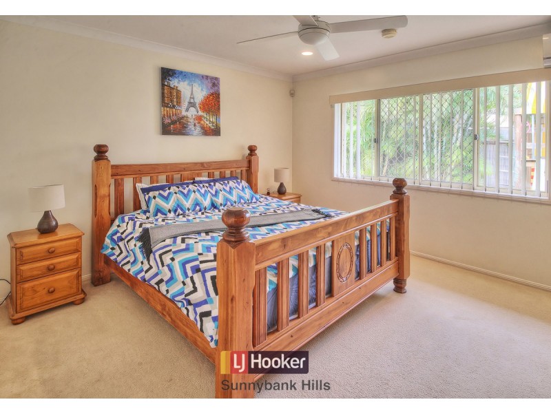 6 Cumberland Place, Parkinson QLD 4115