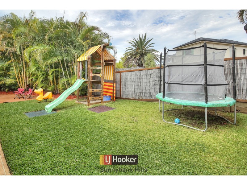 6 Cumberland Place, Parkinson QLD 4115