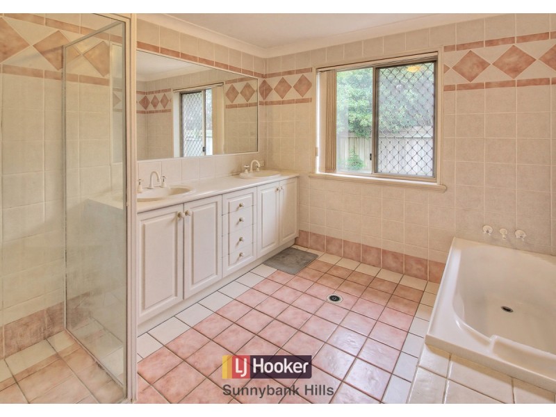 152 The Avenue, Sunnybank Hills QLD 4109