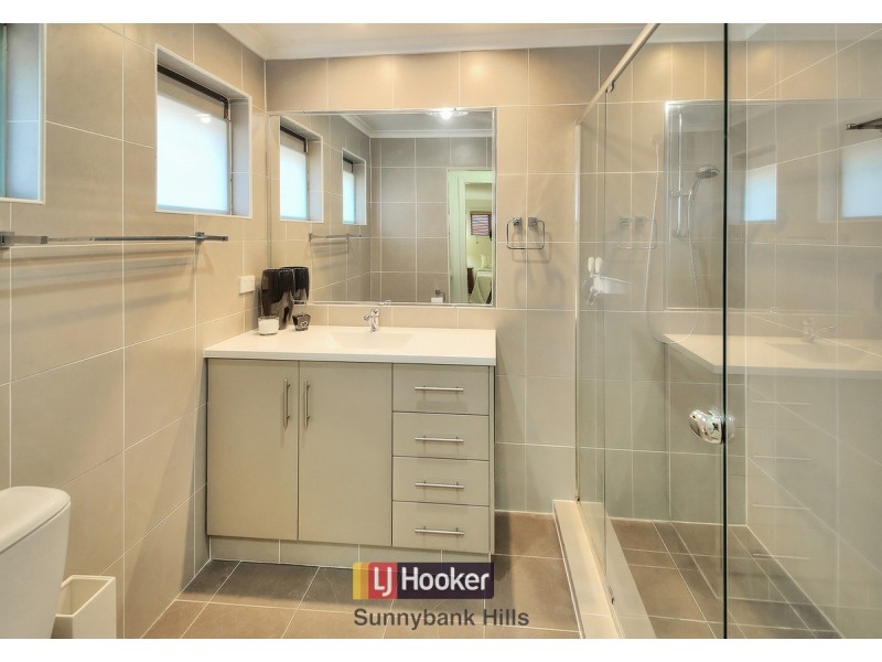 17 Dolomite Street, Runcorn QLD 4113