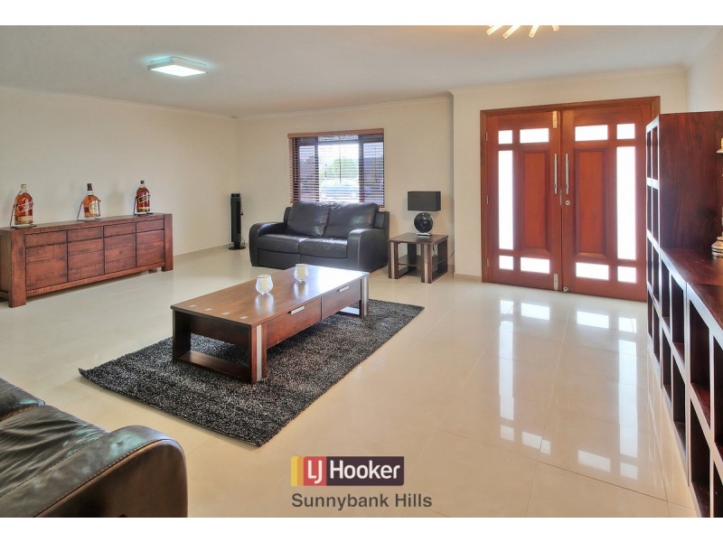 17 Dolomite Street, Runcorn QLD 4113