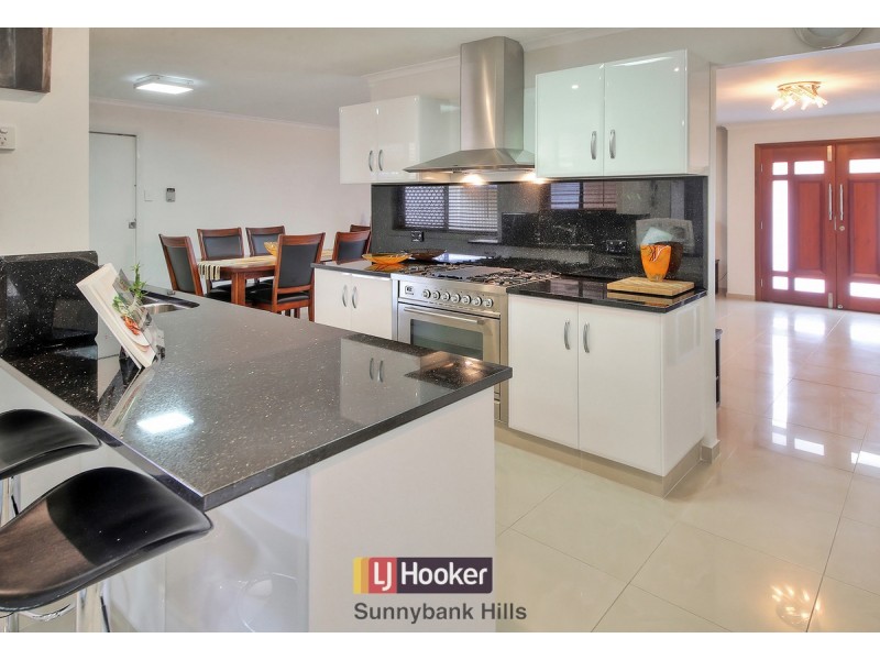 17 Dolomite Street, Runcorn QLD 4113