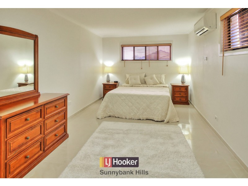 17 Dolomite Street, Runcorn QLD 4113