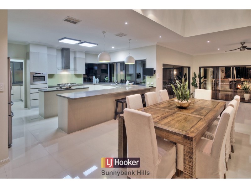 30 Lexton Street, Stretton QLD 4116