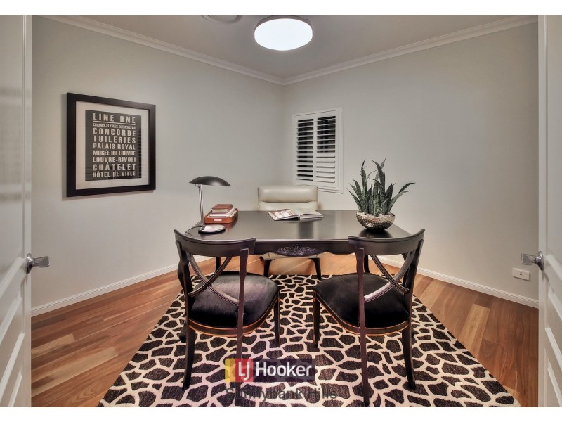 30 Lexton Street, Stretton QLD 4116