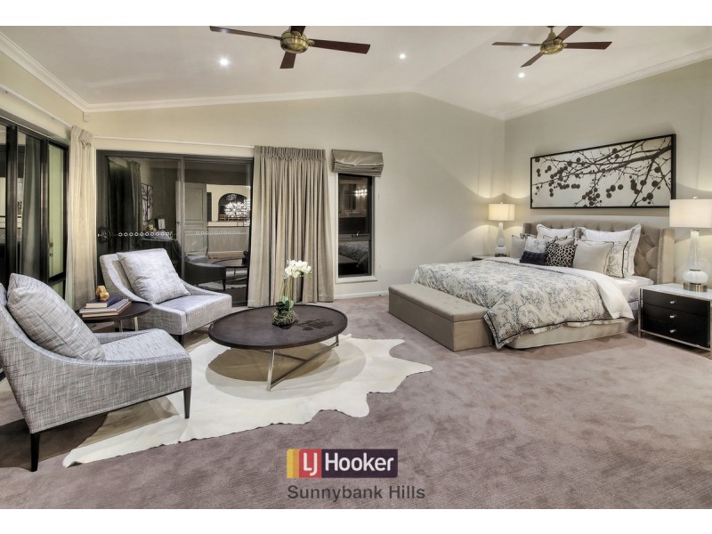 30 Lexton Street, Stretton QLD 4116