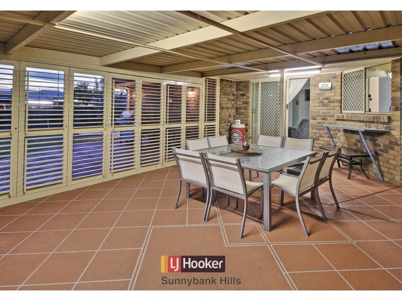 75 Golden Rain Place, Stretton QLD 4116