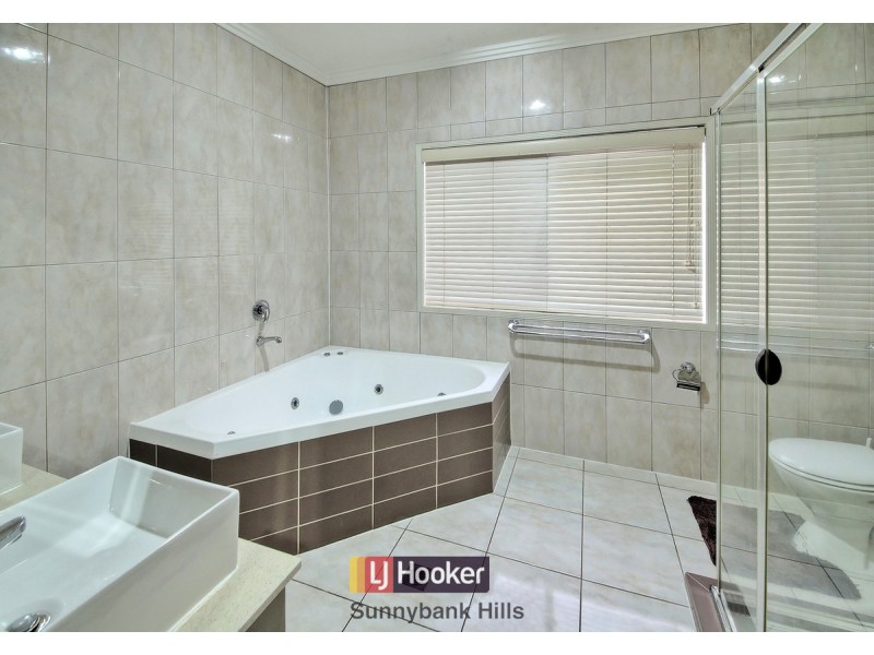 39 Aspen Street, Heathwood QLD 4110