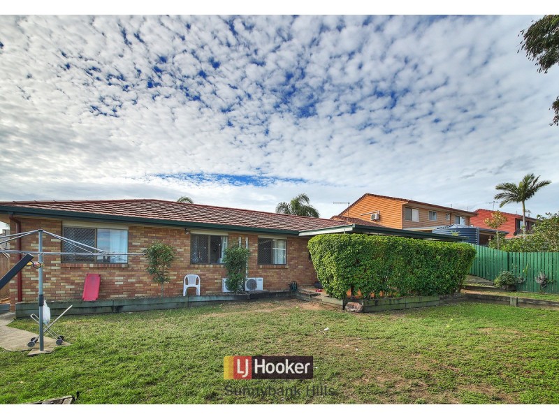 15 Chenin Street, Calamvale QLD 4116