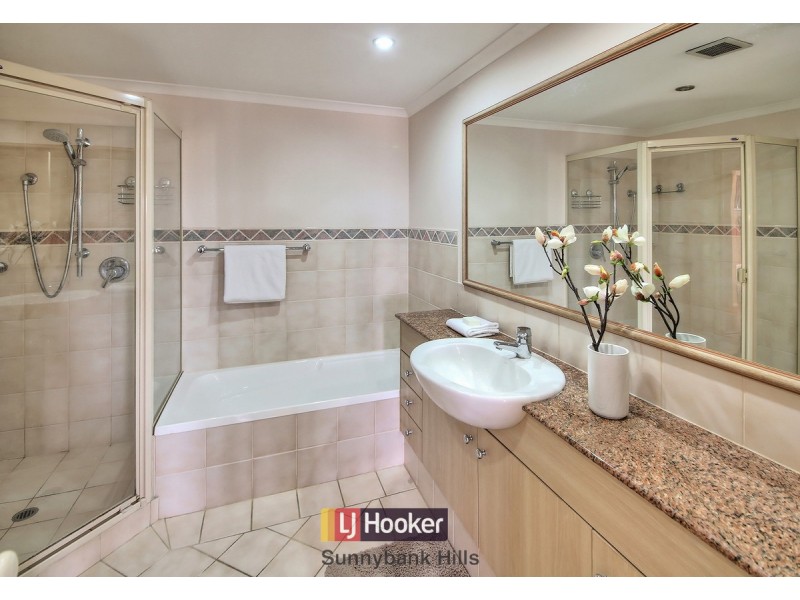 25/50 Lower River Terrace, South Brisbane QLD 4101