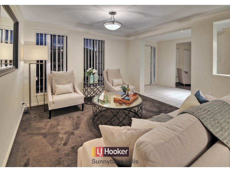 150 White Cedar Circuit, Stretton QLD 4116