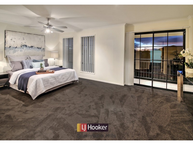 150 White Cedar Circuit, Stretton QLD 4116