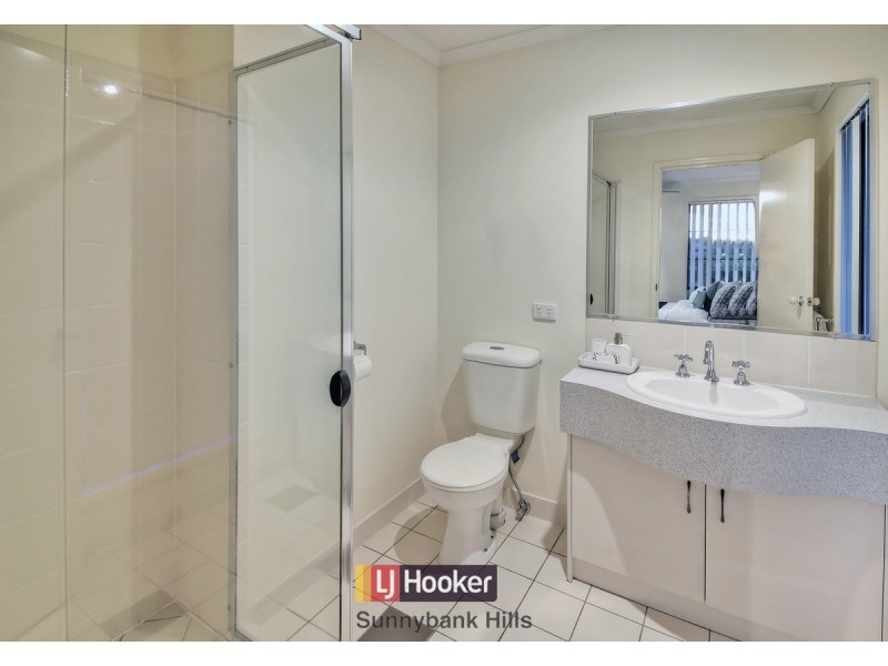 150 White Cedar Circuit, Stretton QLD 4116