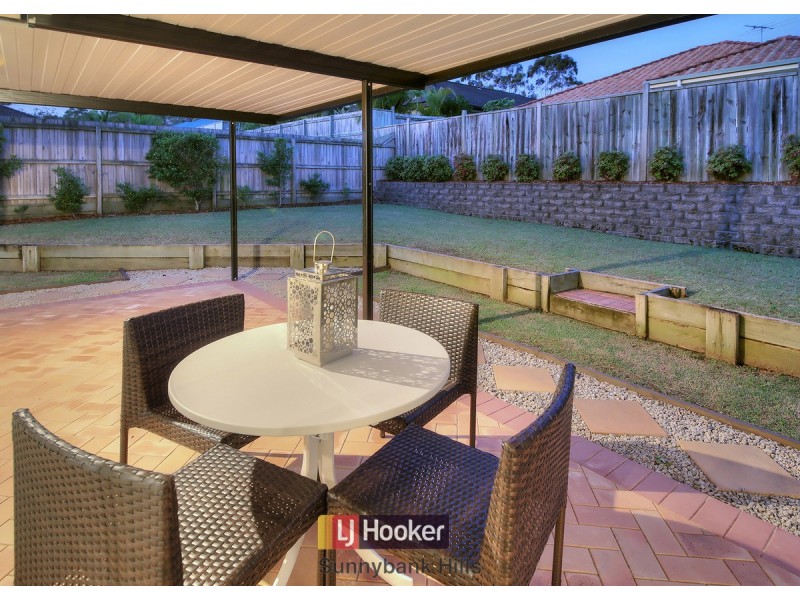 150 White Cedar Circuit, Stretton QLD 4116