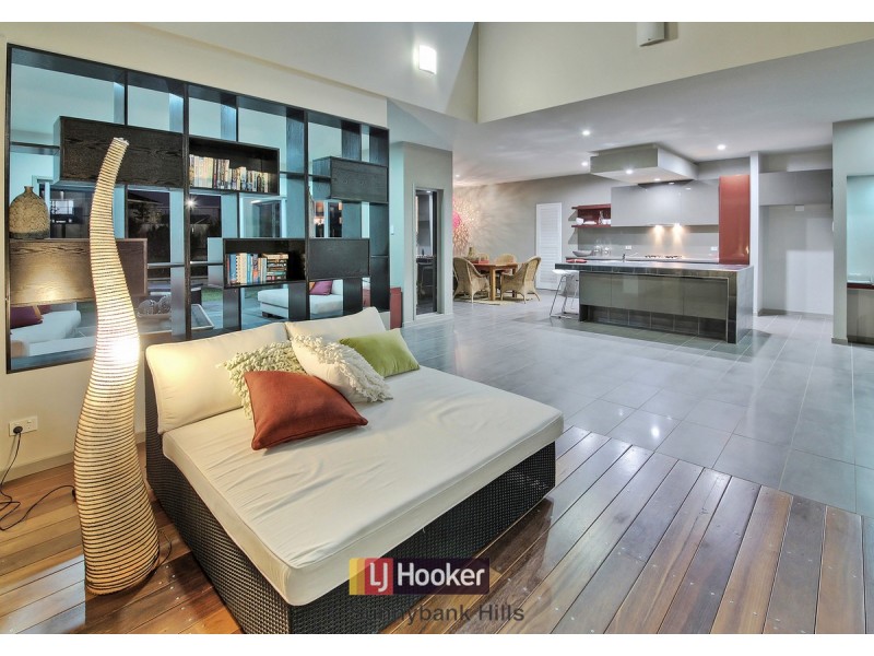 25 McDermott Parade, Rochedale QLD 4123