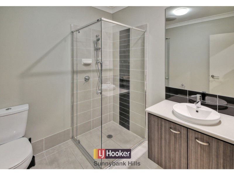 2 Snowbell Close, Stretton QLD 4116