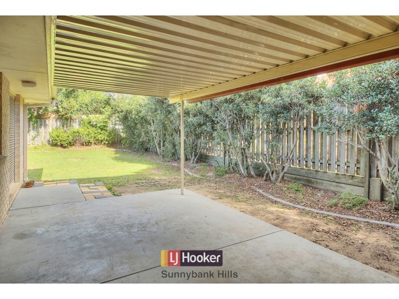 4 Bowerbird Place, Calamvale QLD 4116