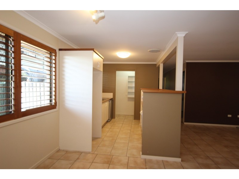 72 Bolton Street, Eight Mile Plains QLD 4113