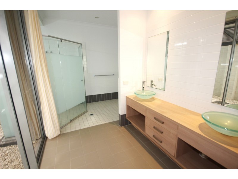 6 Rutherglen Crescent, Calamvale QLD 4116