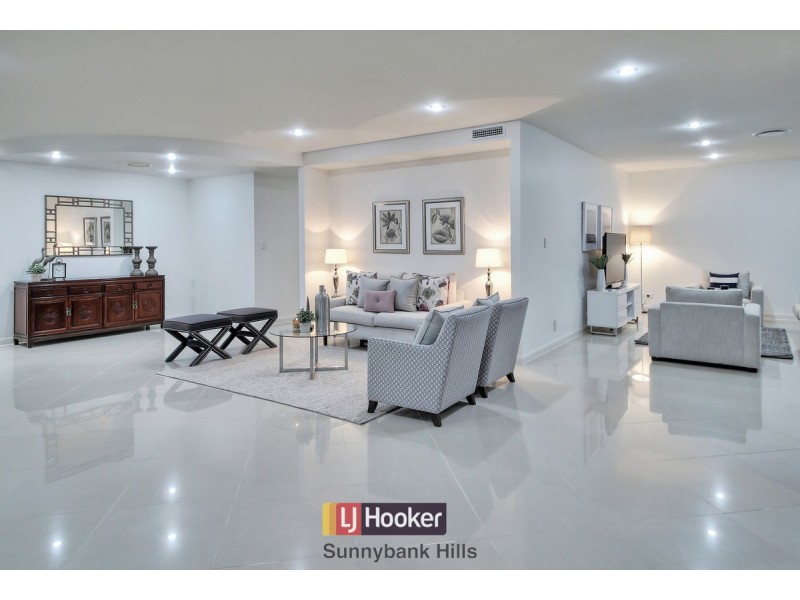 11 Westpark Place, Kuraby QLD 4112