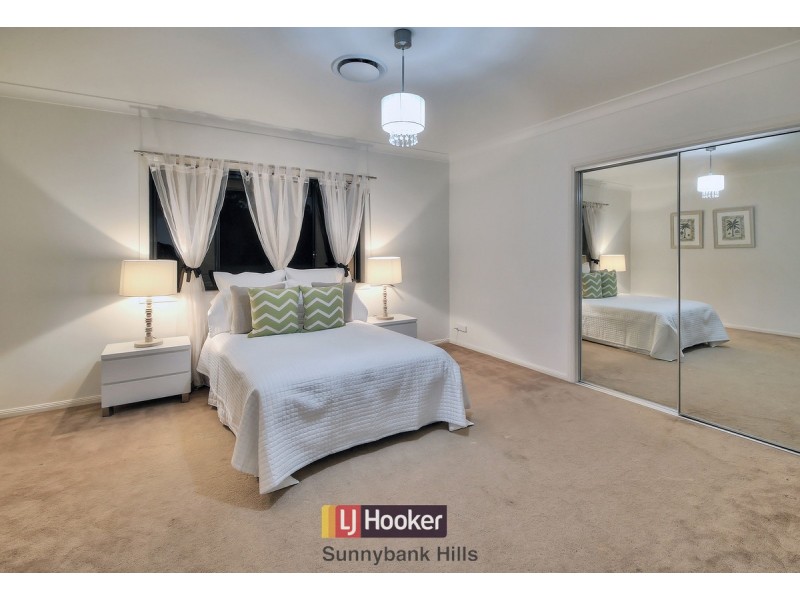 11 Westpark Place, Kuraby QLD 4112