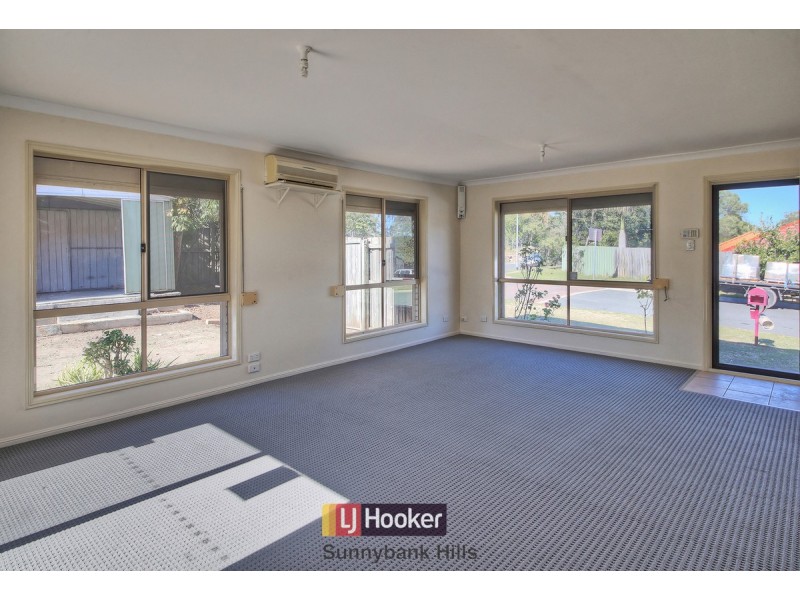 1 Melrose Place, Runcorn QLD 4113