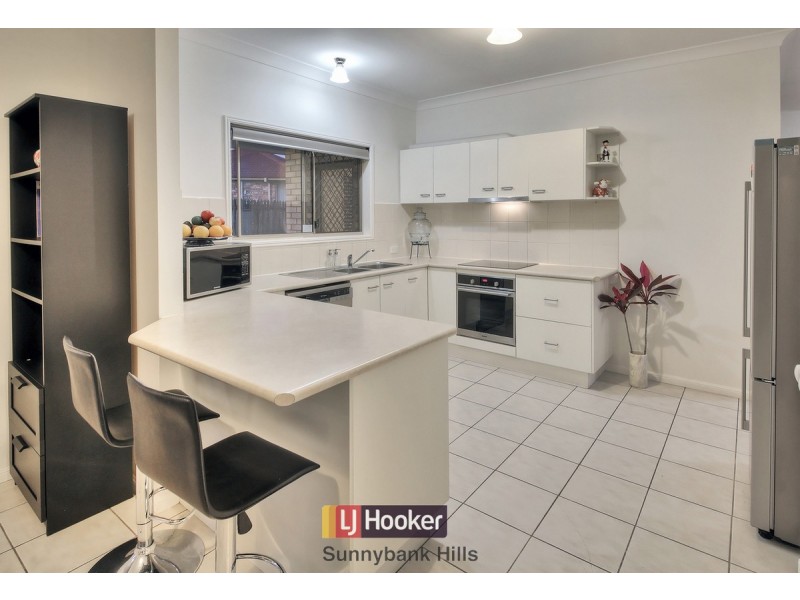 23 Solandra Crescent, Calamvale QLD 4116