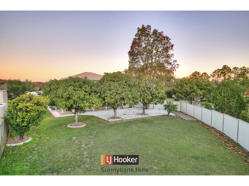 23 Solandra Crescent, Calamvale QLD 4116