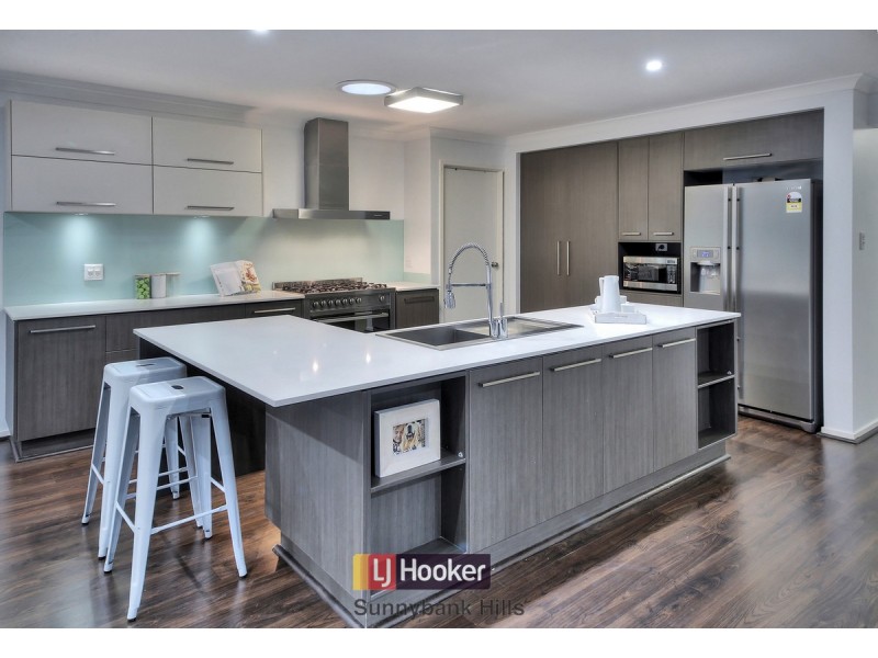 6 Athlone Close, Underwood QLD 4119