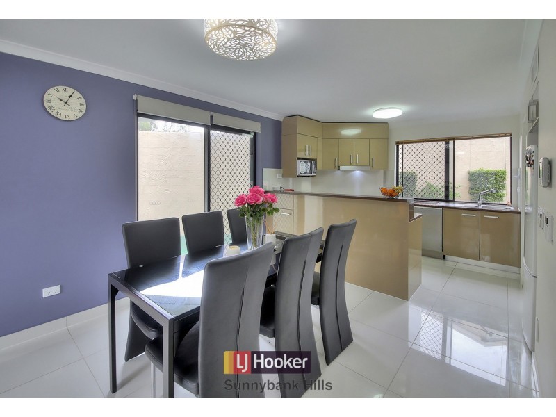 33 Doulton Street, Calamvale QLD 4116