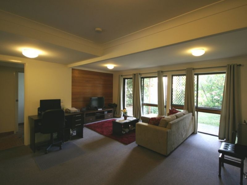 11/52 Carnaby Street, Macgregor QLD 4109