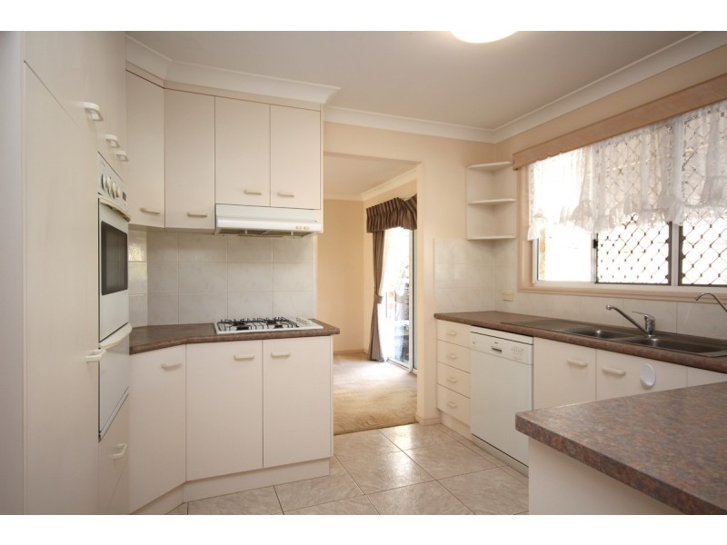 11 Tulipwood Place, Stretton QLD 4116