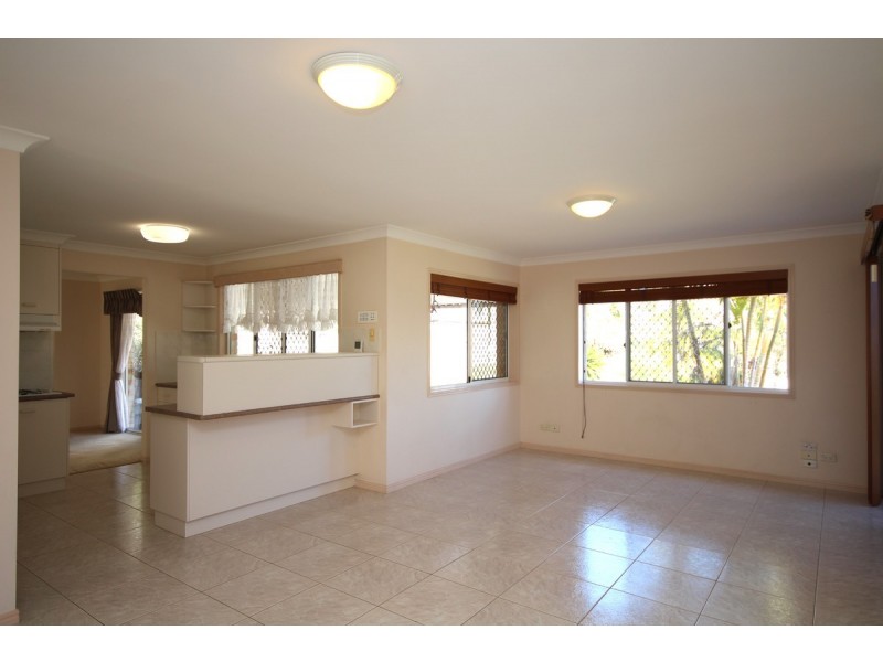 11 Tulipwood Place, Stretton QLD 4116