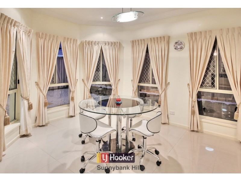 26 Ebony Place, Stretton QLD 4116