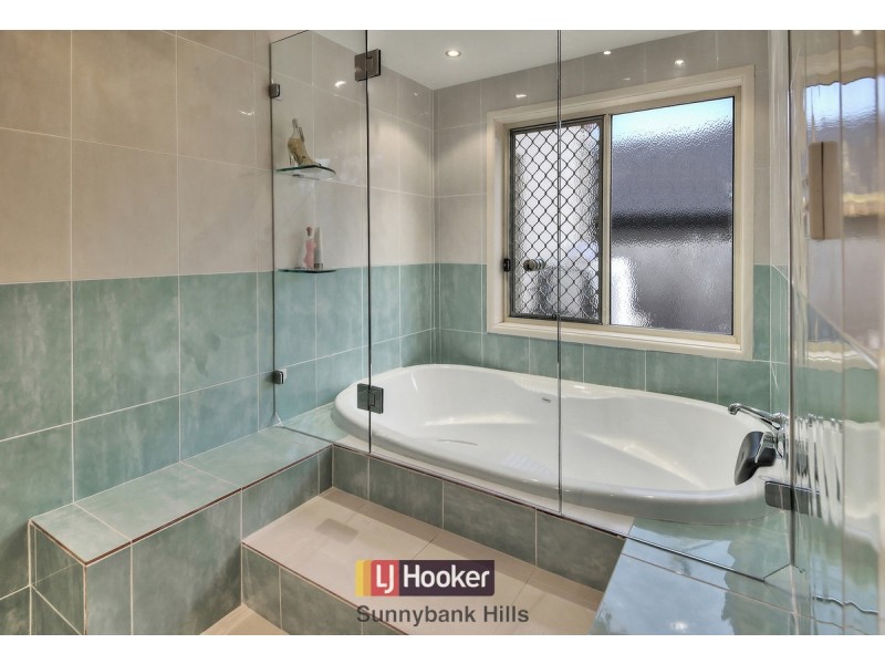 26 Ebony Place, Stretton QLD 4116
