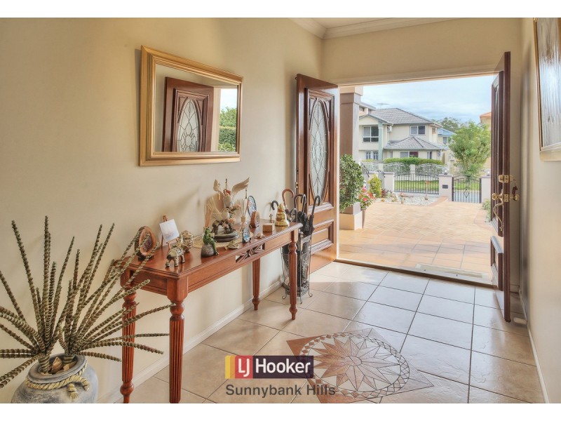 76 Juniper Circuit, Stretton QLD 4116