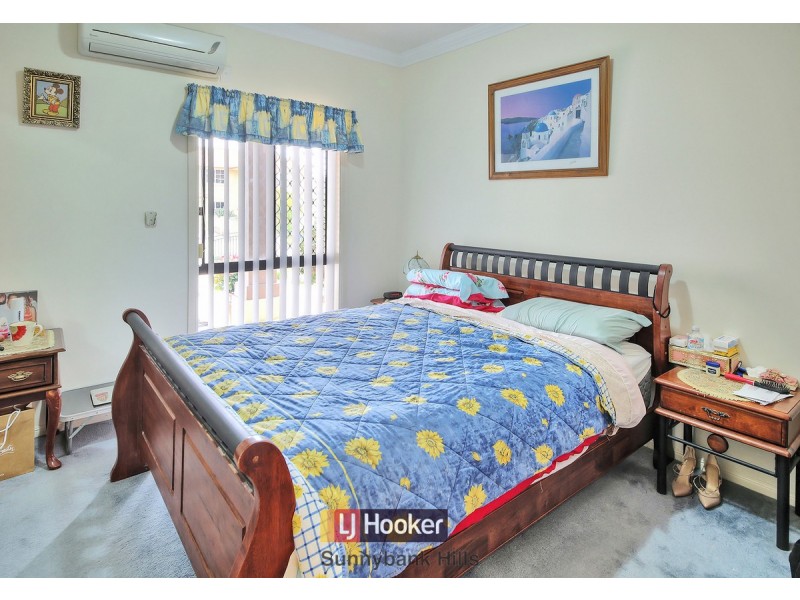 76 Juniper Circuit, Stretton QLD 4116