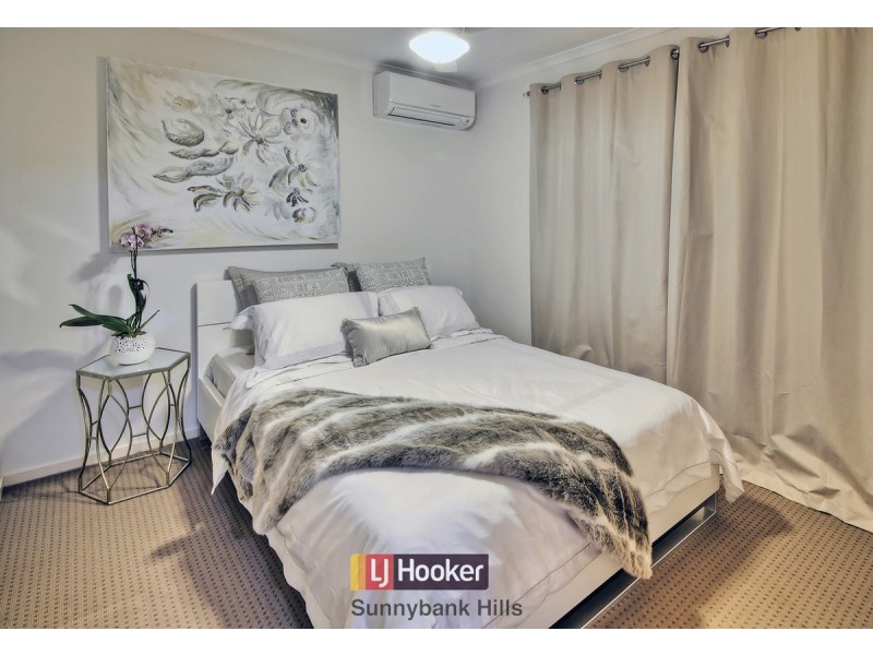 11 Jacaranda Place, Calamvale QLD 4116