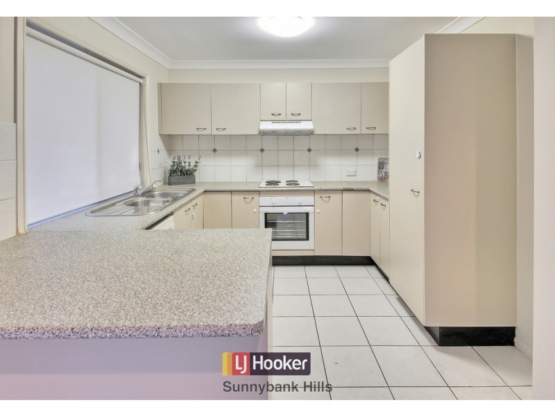 30 Adamson Way, Runcorn QLD 4113