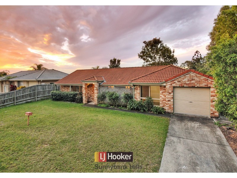 30 Adamson Way, Runcorn QLD 4113