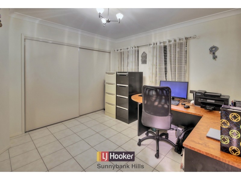 2 Calliandra Place, Calamvale QLD 4116