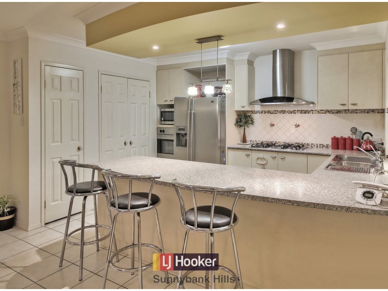 2 Calliandra Place, Calamvale QLD 4116